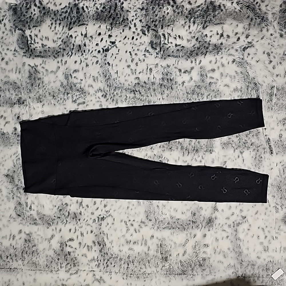 Lululemon Align HR Pant 25" With Pockets Size 2 Yogo Emboss Black